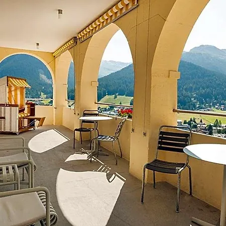 Youth Hostel *