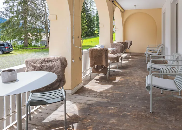 Хостел Youth *